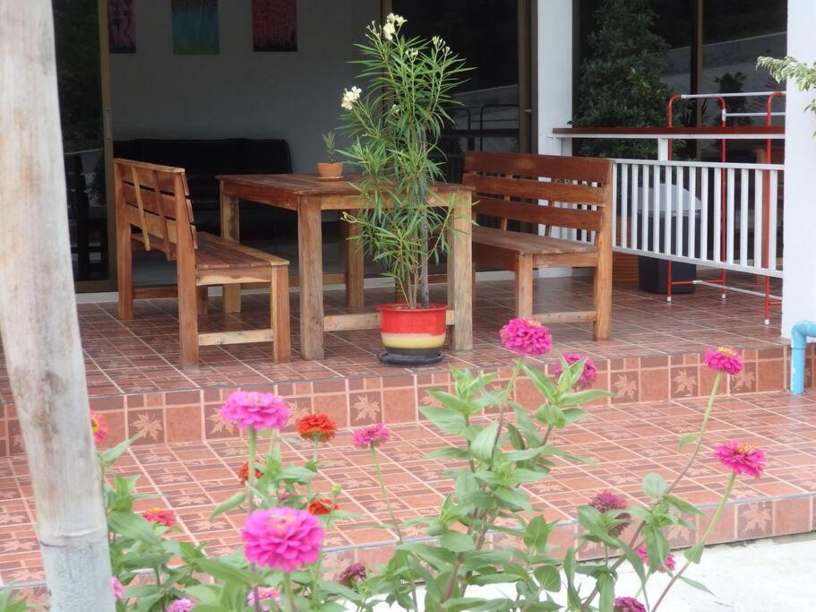 קו סאמט Judith'S 2 Bedroom Family Home, Sleeps 6 מראה חיצוני תמונה